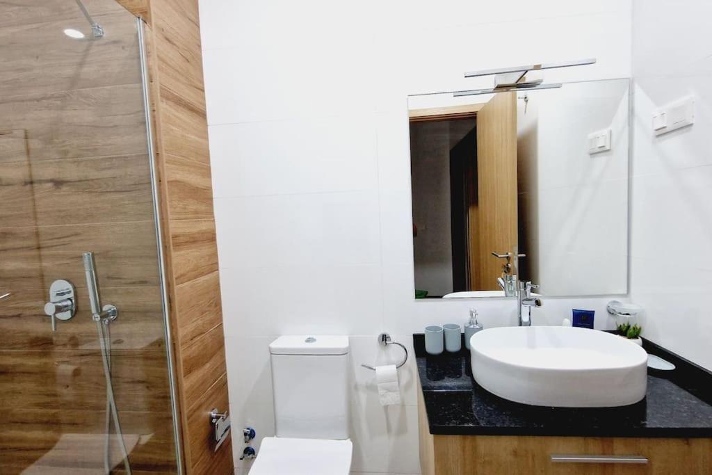 شقة Apartamento Encantador Com Piscina E Vista Mar برايا المظهر الخارجي الصورة