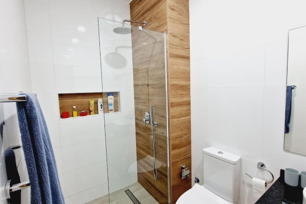 شقة Apartamento Encantador Com Piscina E Vista Mar برايا المظهر الخارجي الصورة