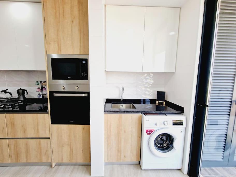 شقة Apartamento Encantador Com Piscina E Vista Mar برايا المظهر الخارجي الصورة