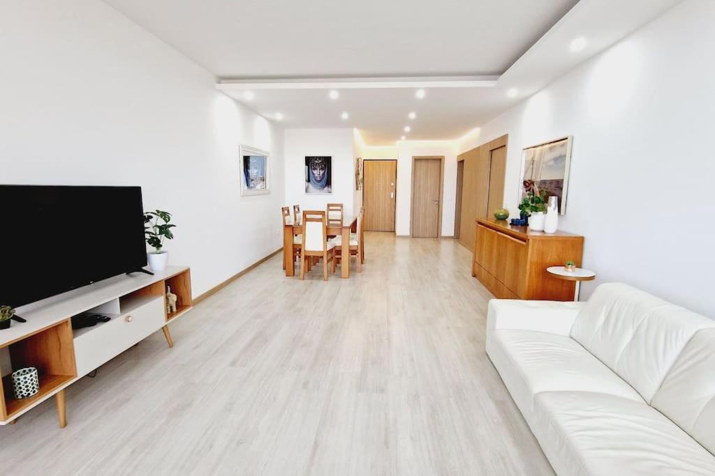 شقة Apartamento Encantador Com Piscina E Vista Mar برايا المظهر الخارجي الصورة